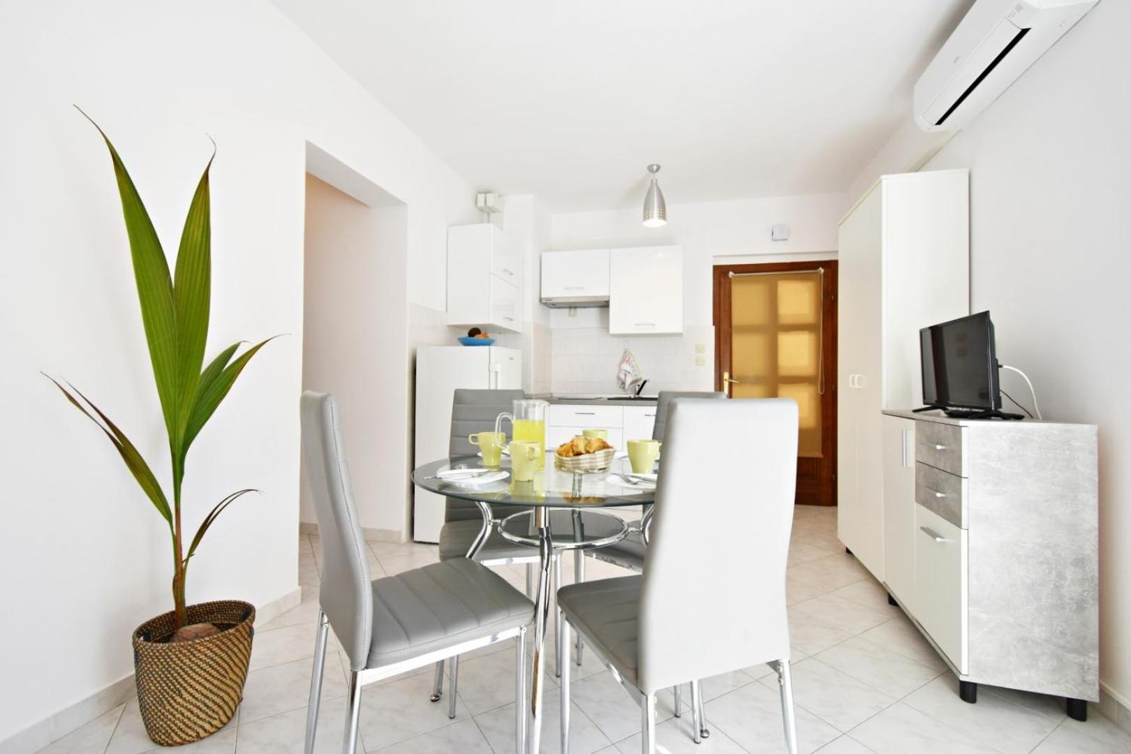 Apartments With Wifi Rabac, Labin - 17739 Phòng bức ảnh
